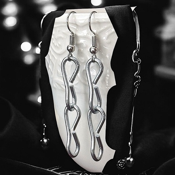 5 For $25💫Punk Silver Chain Dangles - Picture 3 of 5
